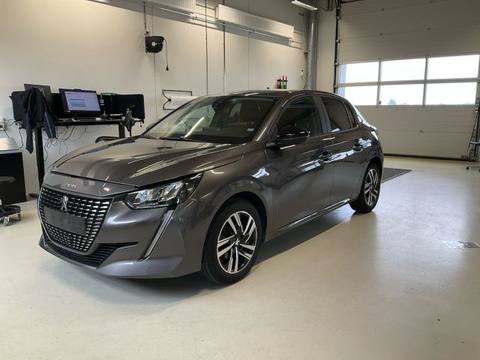 Peugeot 208 2023 z Danii