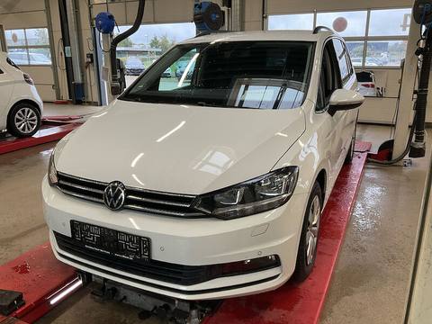 Volkswagen Touran 2021 z Danii