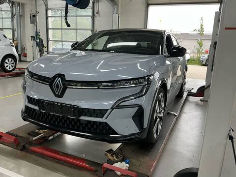 Renault Megane E-Tech 2023 z Danii