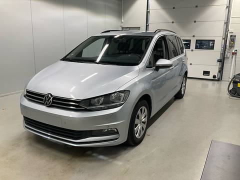Volkswagen Touran 2021 z Danii
