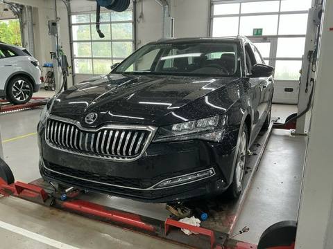 Skoda Superb 2023 z Danii