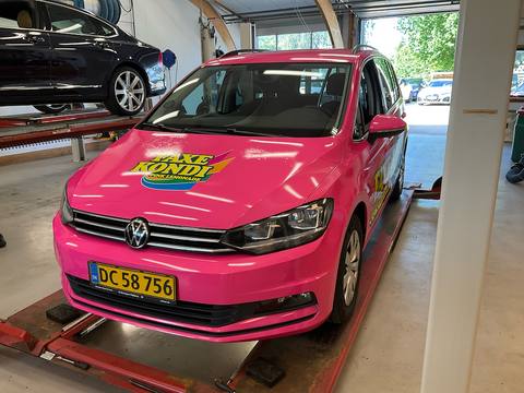 Volkswagen Touran 2021 z Danii