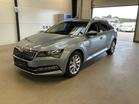 Skoda Superb 2021 z Danii