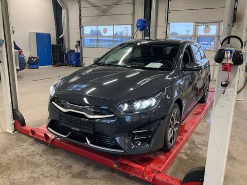 Kia Ceed 2021 z Danii