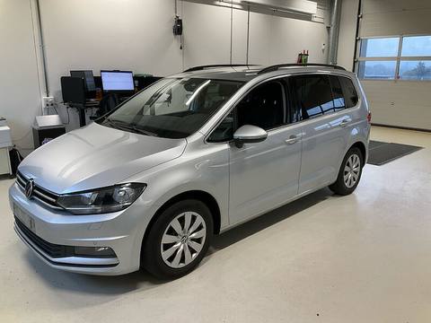 Volkswagen Touran 2021 z Danii