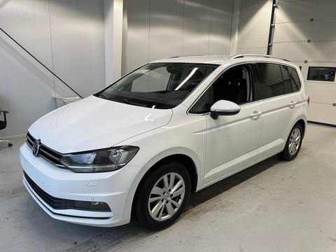 Volkswagen Touran 2020 z Danii