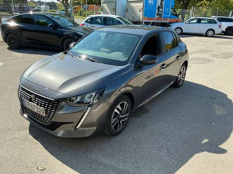 Peugeot 208 2023 z Danii